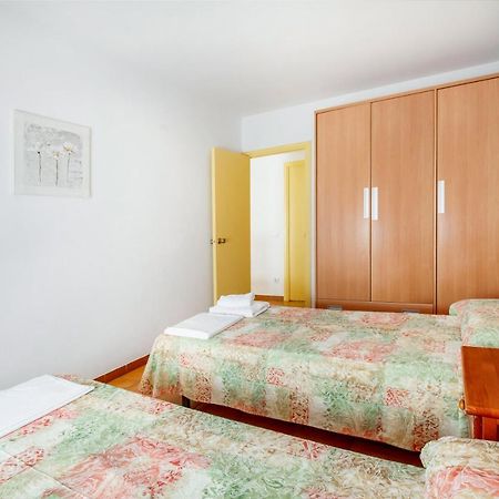 Apartaments Palamos - Pal Beach Екстер'єр фото